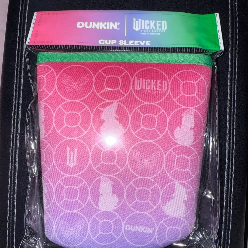 Dunkin Wicked Cup Sleeve Set Limited Edition Rare 2025 NEW - Picture 3 of 5